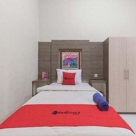 Reddoorz Resort Premium @ Sangkan Hurip Kuningan Buitenkant foto