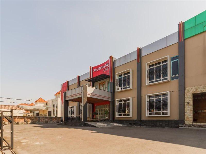 Reddoorz Resort Premium @ Sangkan Hurip Kuningan Buitenkant foto