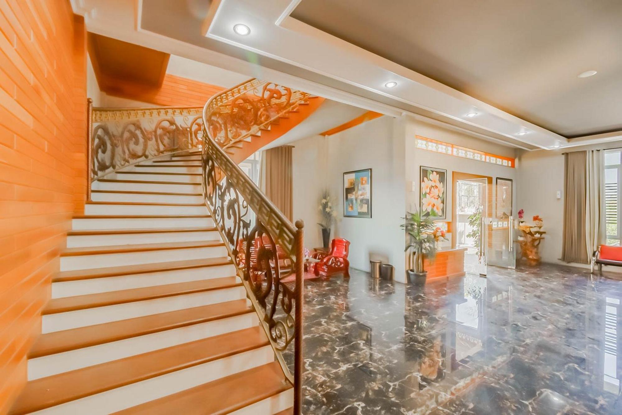Reddoorz Resort Premium @ Sangkan Hurip Kuningan Buitenkant foto