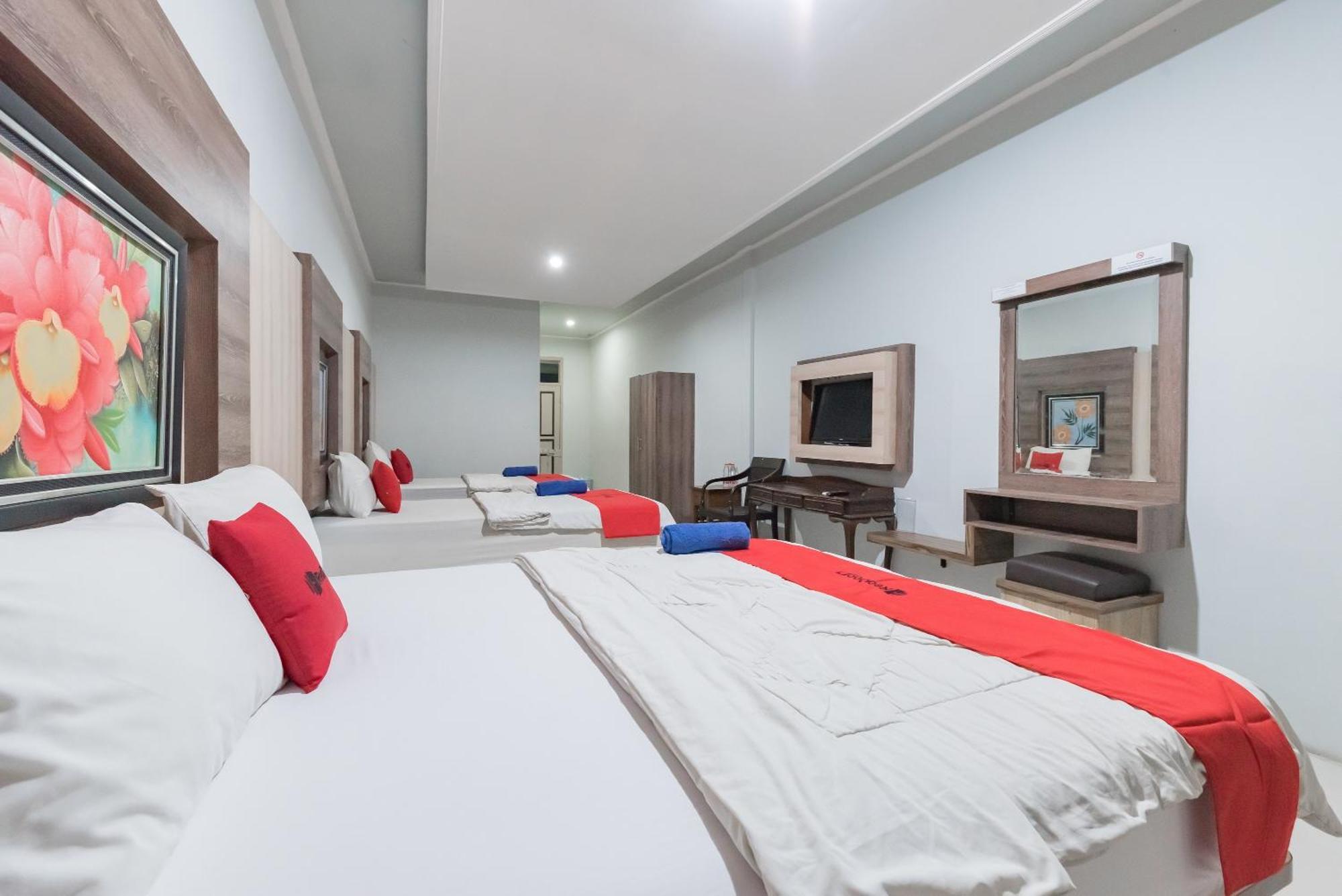 Reddoorz Resort Premium @ Sangkan Hurip Kuningan Buitenkant foto